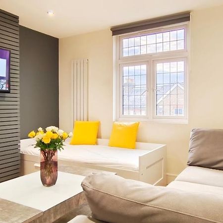 First Floor Flat 1 Northwood Londres Exterior foto