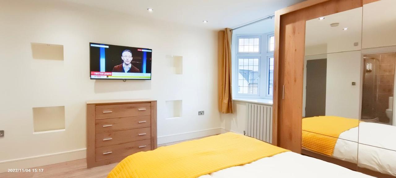 First Floor Flat 1 Northwood Londres Exterior foto